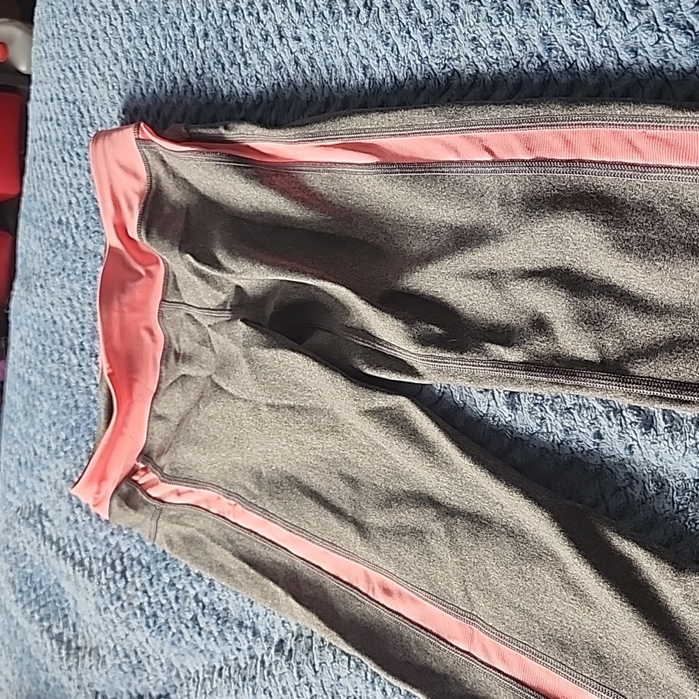 Under armour heat gear cropped legging